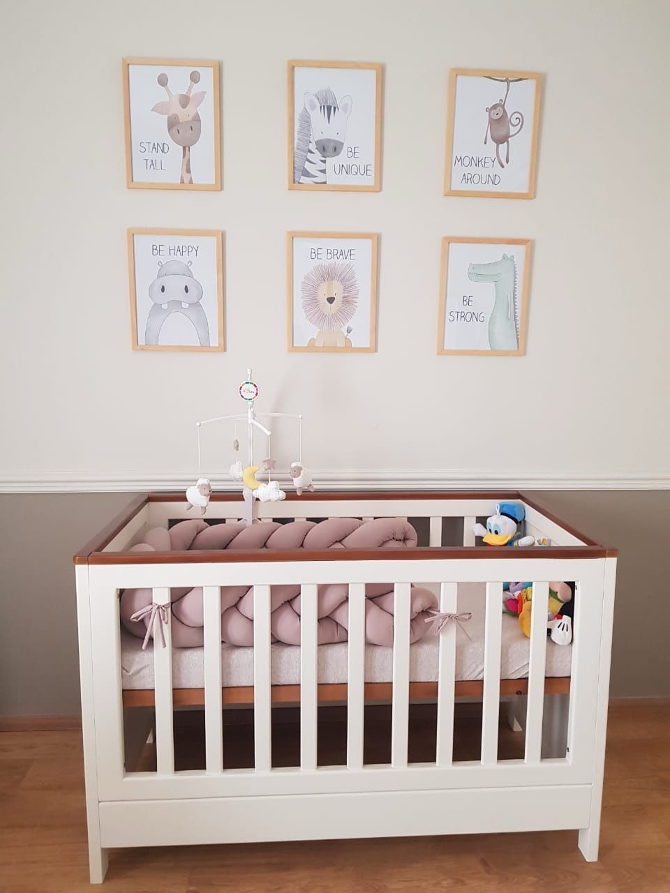 The Heritage Crib